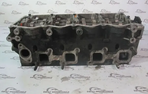Nissan Navara D40 Engine head 2021040600