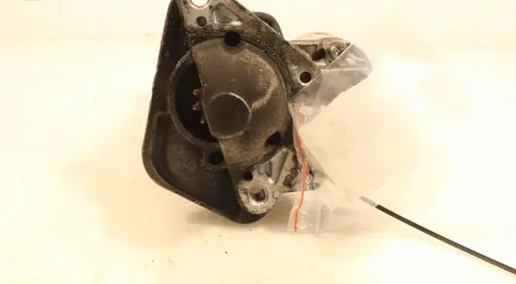 Renault Megane III Starter motor 8200584675