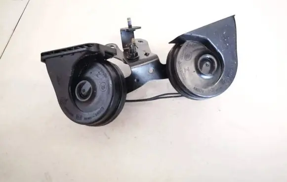 Jaguar XF Horn signal e30055306