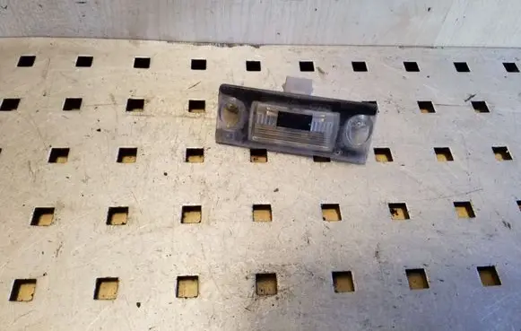 Audi A3 S3 8L Number plate light 8D9943021