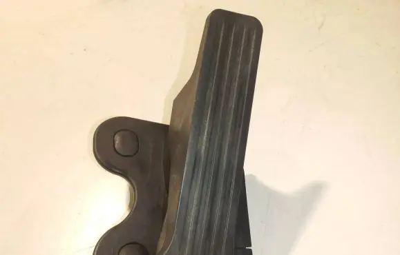 Mazda 6 Accelerator throttle pedal 6PV31204109 13052015 41600D