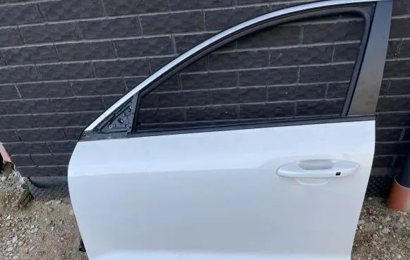 KIA Niro Front door NBB