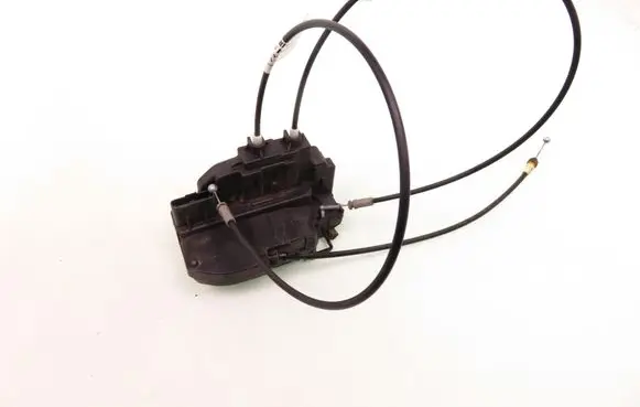 Nissan Maxima A34 Rear door lock 