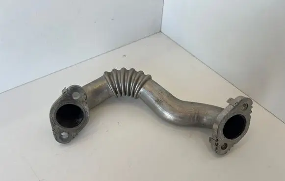 Audi A1 EGR valve line/pipe/hose 03L131521