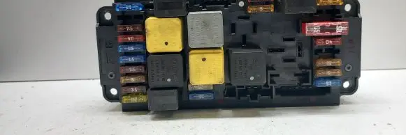 Mercedes-Benz C W203 SAM control unit A2035453501 2035453501