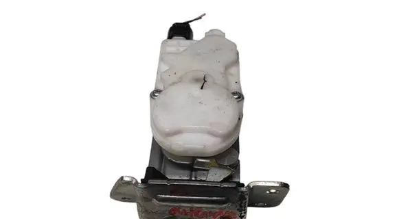 Mitsubishi Outlander Loading door lock 