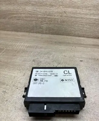 Opel Zafira A Comfort/convenience module 24410018 F005V00131