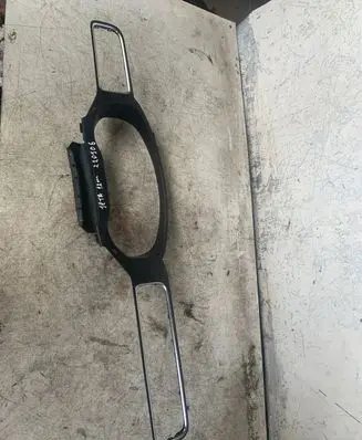 Volkswagen Jetta VI Dashboard trim