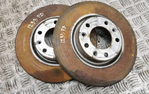 Opel Astra L Front brake disc