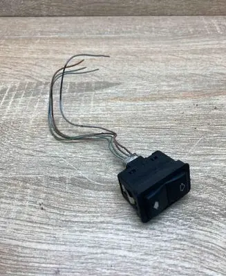 BMW 7 E38 Electric window control switch 8368974