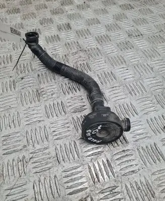 Volkswagen Polo Breather hose/pipe 03E103765B