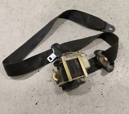 Peugeot 807 Front seatbelt B507744