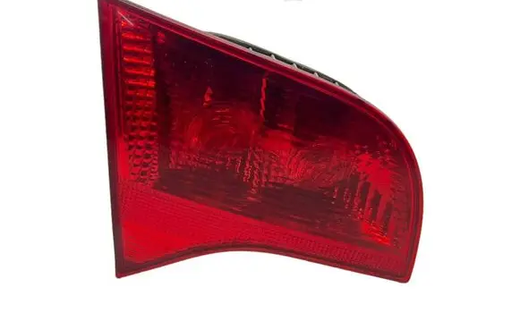 Audi A4 S4 B7 8E 8H Tailgate rear/tail lights 8E9945093 484501 ULO749001