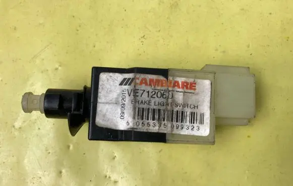 Mercedes-Benz B W245 Brake pedal sensor switch S150620099 0015454409