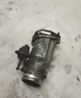 Audi A6 S6 C5 4B Throttle valve 4B0145950