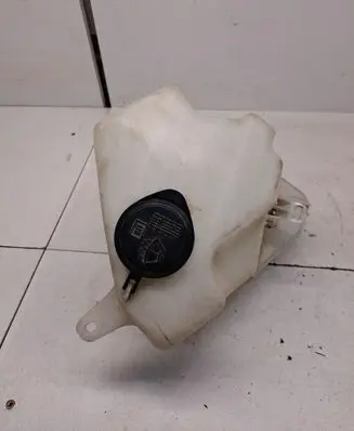 Toyota Prius (NHW20) Lamp washer fluid tank 060851145