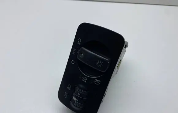 Audi A4 S4 B6 8E 8H Light switch 8E0941531A