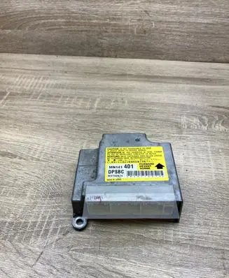 Mitsubishi Grandis Airbag control unit/module MN141401 W2T62674