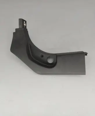 Foot area side trim