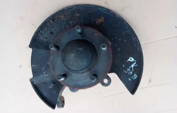 Jaguar XJ X300 Front wheel hub spindle knuckle