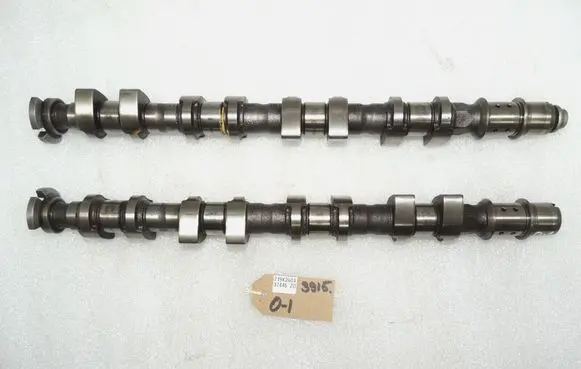 Opel Insignia A Camshaft 55561747 5636117