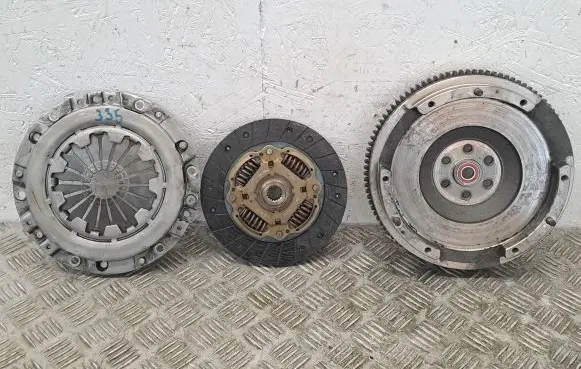 Suzuki Swift III Clutch set kit 81P00 623I11B148