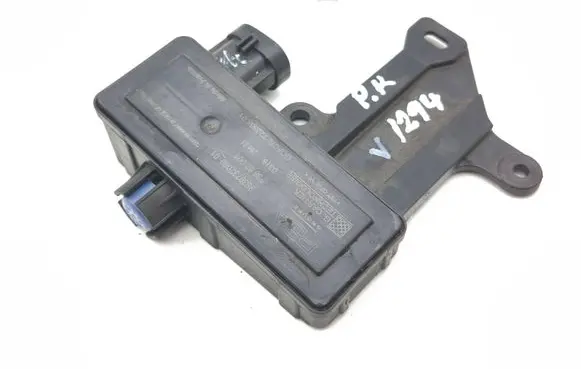 Peugeot 3008 III Current control relay 9839732080 72230K01 F3682001