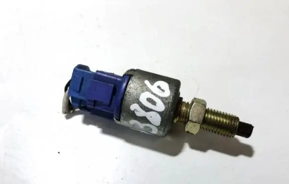 Lexus GS 300 400 430 Brake pedal sensor switch