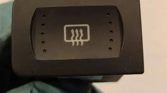 Volkswagen Golf IV Hazard light switch 1J0959621C