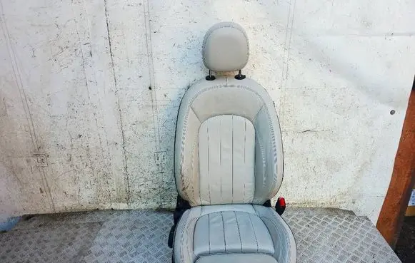 Mini One - Cooper F56 F55 Front passenger seat 