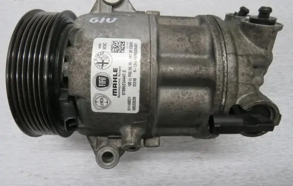Alfa Romeo Giulietta Air conditioning (A/C) compressor (pump) 50533539