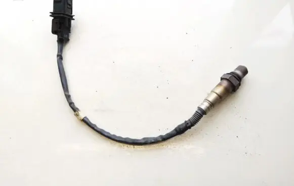 Volkswagen Jetta VI Lambda probe sensor 07c906262 0258017072