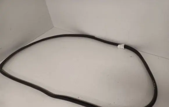 KIA Sorento Rear door rubber seal (on body)