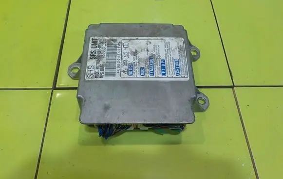 Honda Insight Airbag control unit/module 77960TM8E811M2