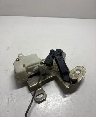 Volkswagen Golf IV Central locking motor 1J9827425D