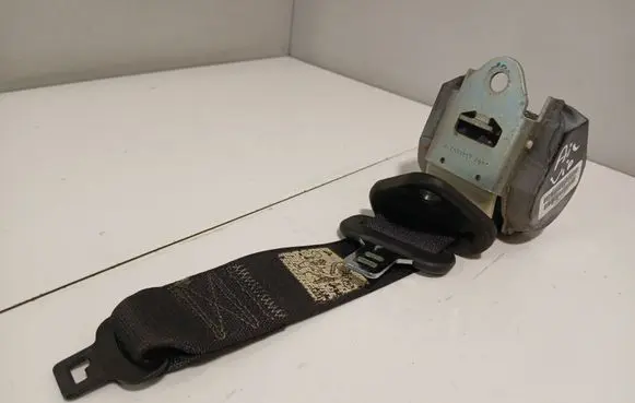 Jeep Patriot Rear seatbelt 607117164A