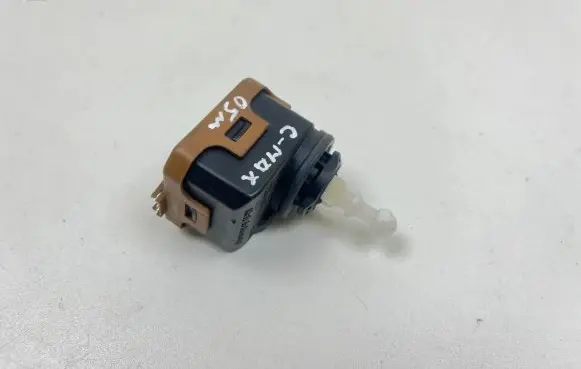 Ford Focus C-MAX Headlight level adjustment motor 007878