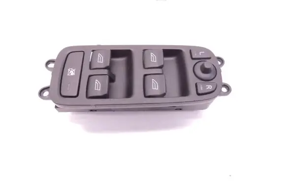 Volvo V50 Electric window control switch 30710787 D83
