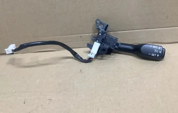 Toyota RAV 4 (XA40) Cruise control stalk 18A174