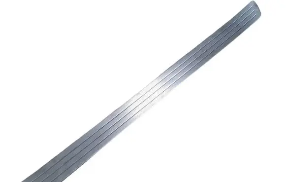 Volkswagen Phaeton Foot area side trim 