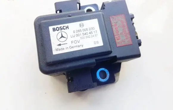 Mercedes-Benz E W210 ESP acceleration yaw rate sensor 0265005230 lu0015404517