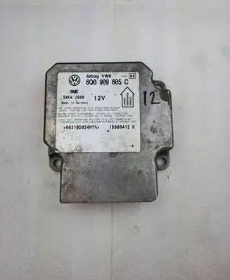 Volkswagen PASSAT B5.5 Airbag control unit/module 6Q0909605C 5WK42900 18000412K