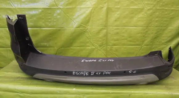 Ford Escape III Front bumper 000127