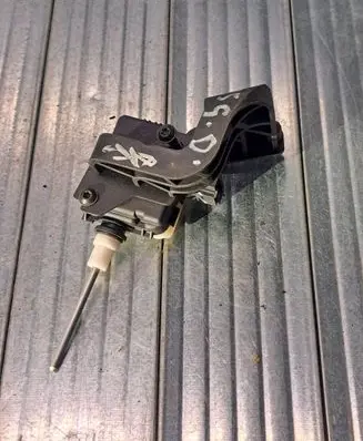 Mercedes-Benz A W168 Central locking motor A2038201997