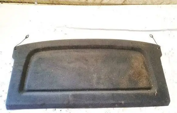 Parcel shelf