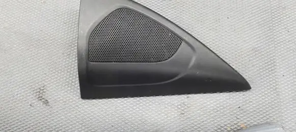 Volvo S60 Front door speaker cover trim 