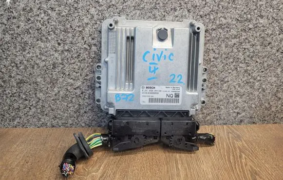 Honda Civic IX Engine control unit/module 0281030289