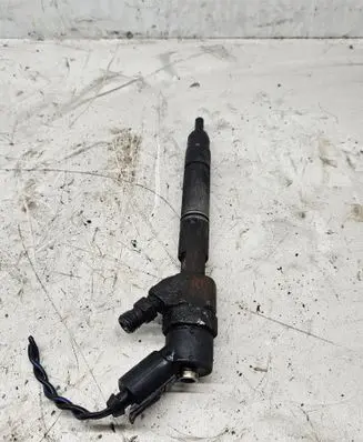 Mercedes-Benz A W168 Fuel injector A6680700987