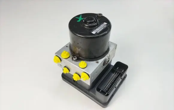 Ford Kuga I ABS Pump 8V412C405AE 10020603724