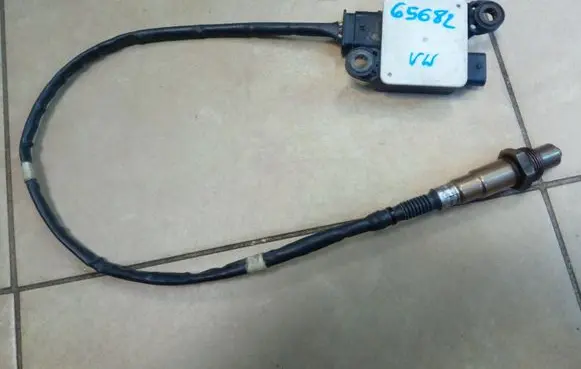 Volkswagen Crafter Lambda probe sensor 05L906261D NE65682
